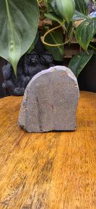 Amethist ruw staand 2